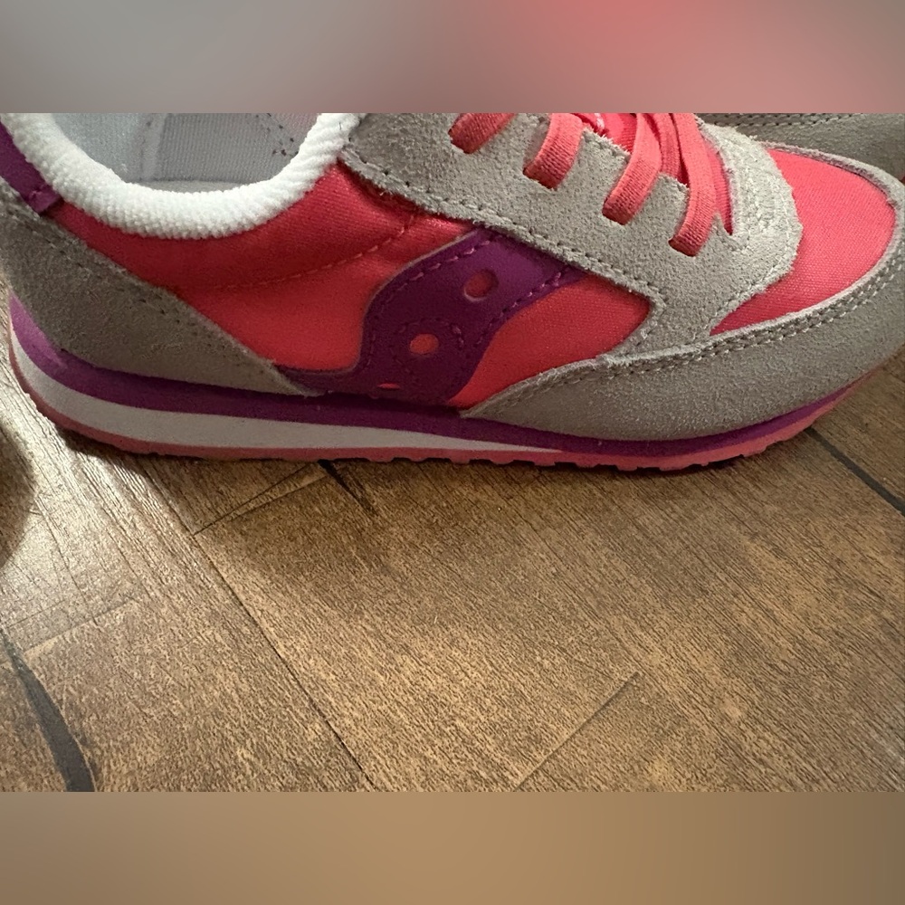 New saucony girls shoes